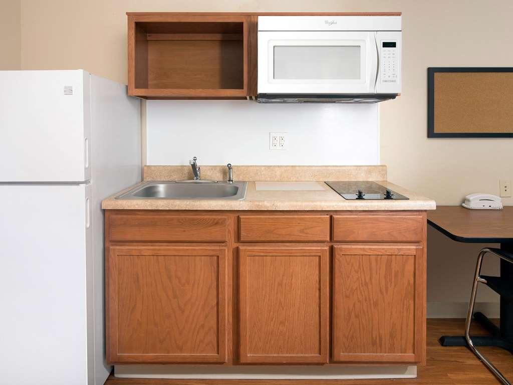 Extended Stay America Select Suites - Kalamazoo - West Quarto foto